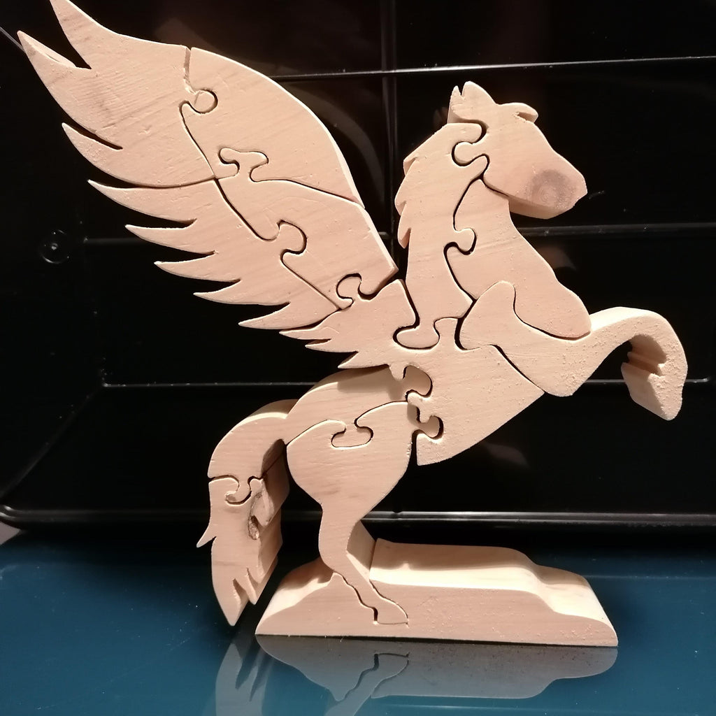 Zirbenholz Puzzle Pegasus