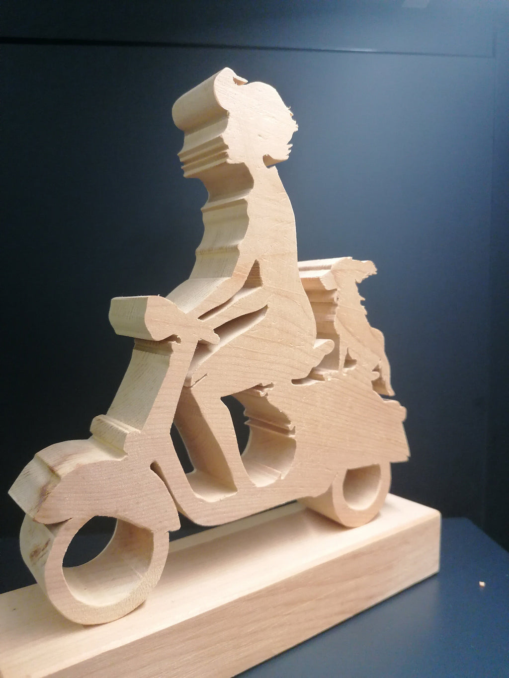 Fahrt mit meinem Hunderl aus Zirbenholz