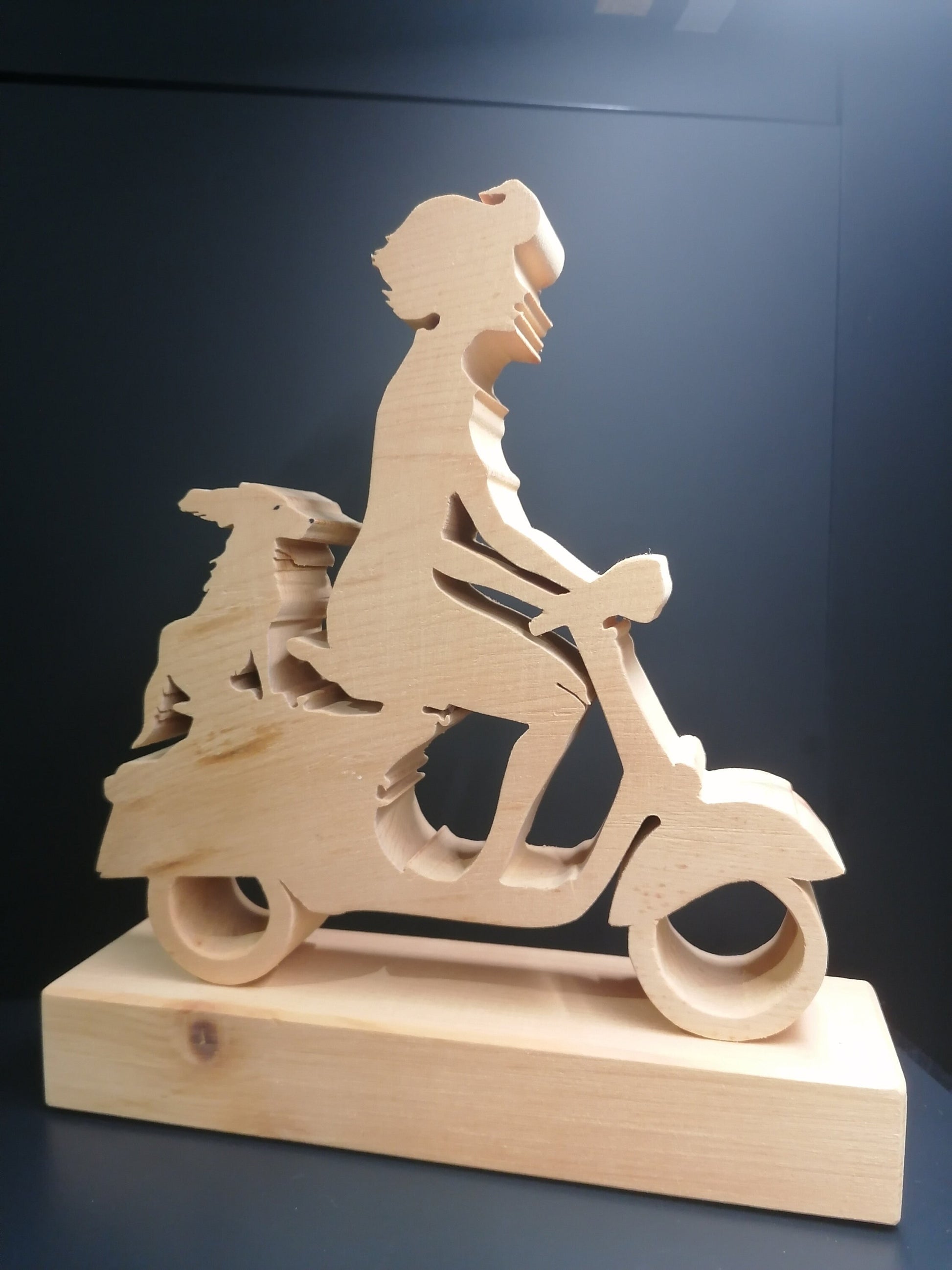 Fahrt mit meinem Hunderl aus Zirbenholz